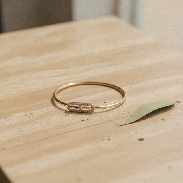 The Oval Bangle