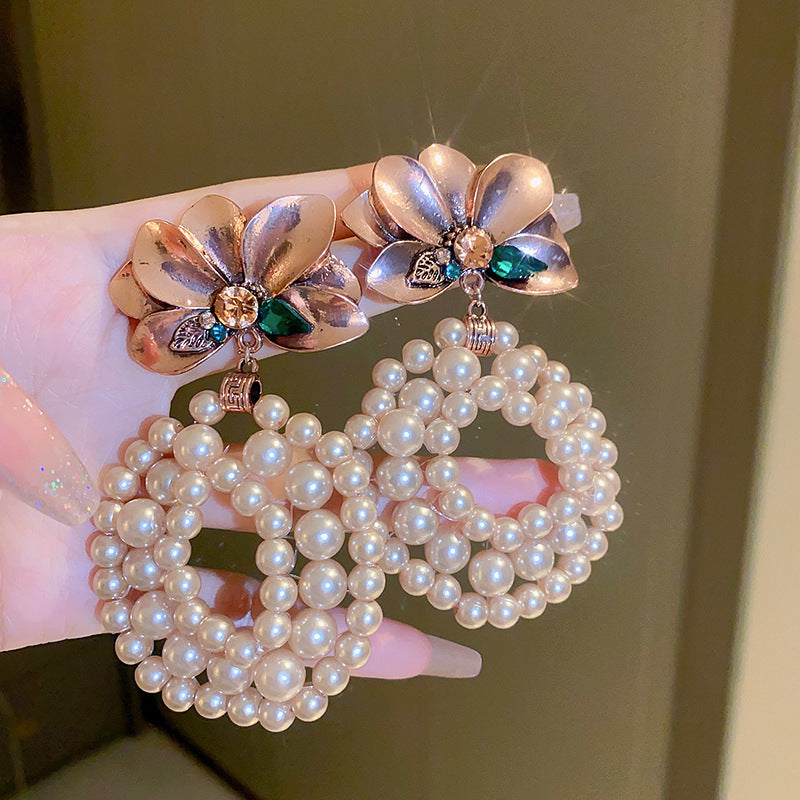 The Elara Earrings