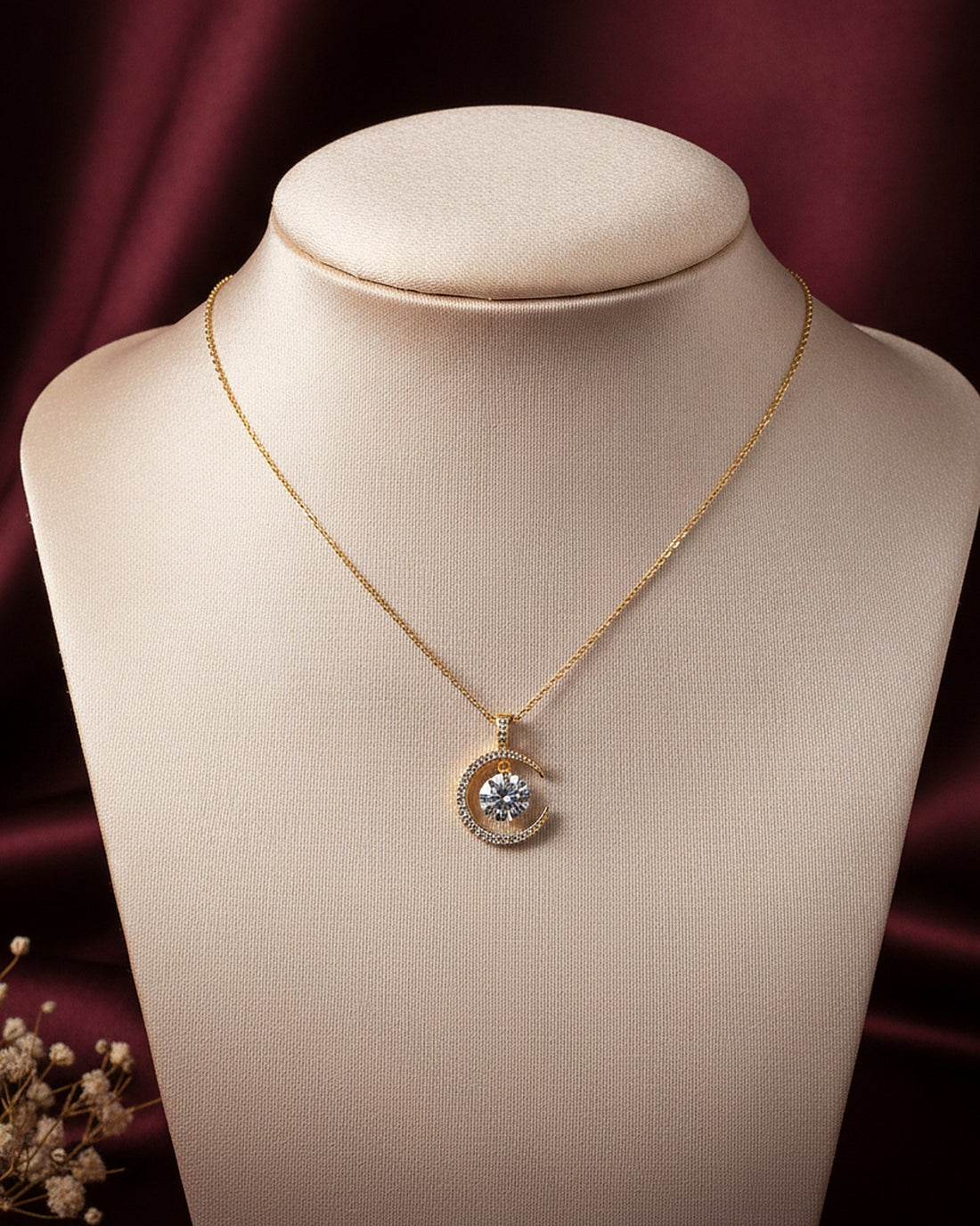 The Celestine Pendant